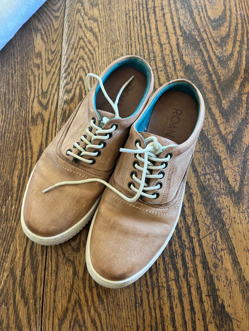 Bed Stu Roan Zamia Casual Leather Lace-Up Sneakers in Tan